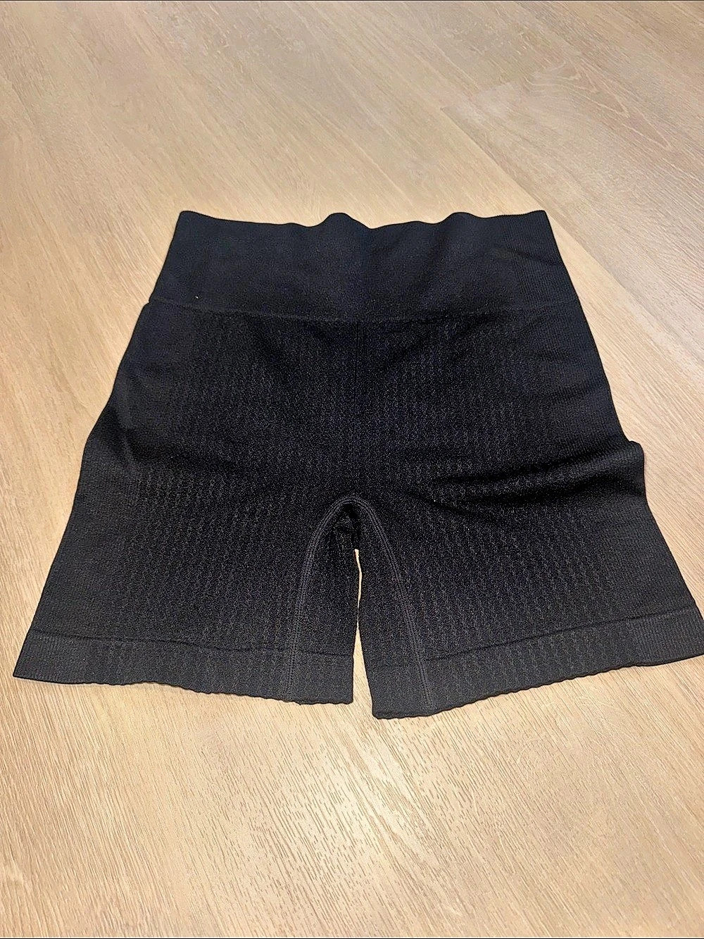 Brand New Athleta Women's Black Bike Shorts Size Large